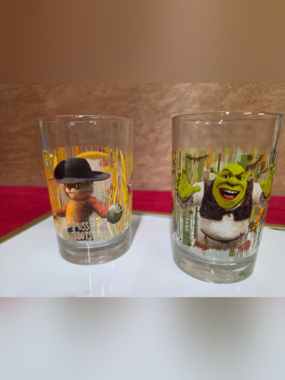Set Of 2 McDonalds 2010 Nostalgic Collectible 16oz "Shrek Forever After" Glasses
